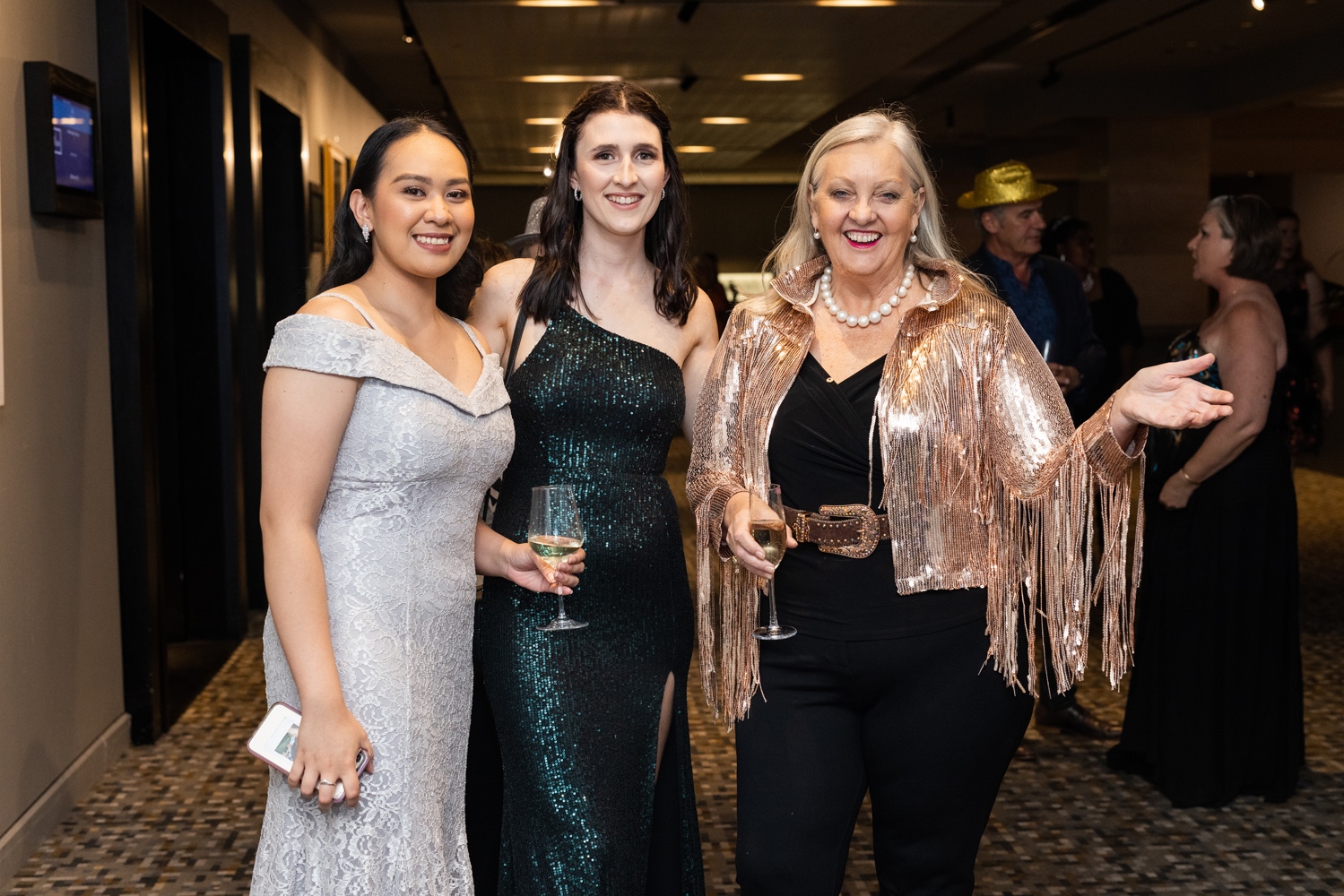 88 39th CRAN Aplus Conference