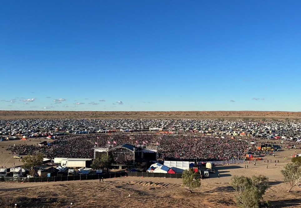 Susan3 Stories 964x667 Landscape