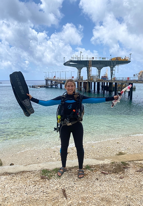 Vicki4 482x696 Portrait